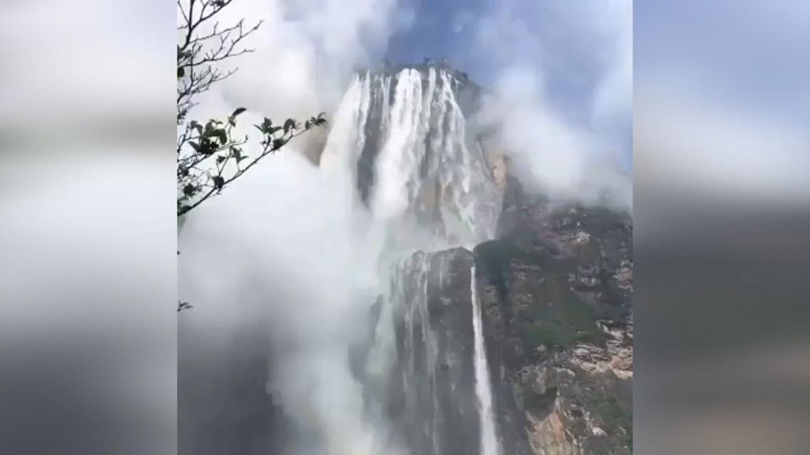 آنجل؛ بلندترین آبشار دنیا