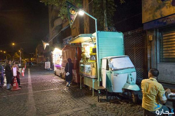 غرفه های غذاهای خیابانی در گذر سی تیر پلمپ شدند