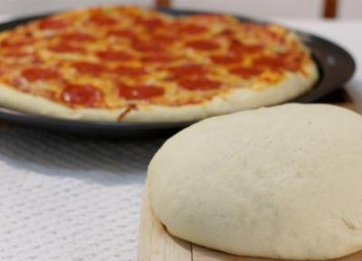 طرز تهیه نان پیتزا با پف عالی